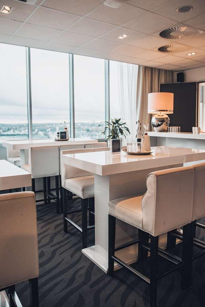 Der Valk A1 Hotel 4*