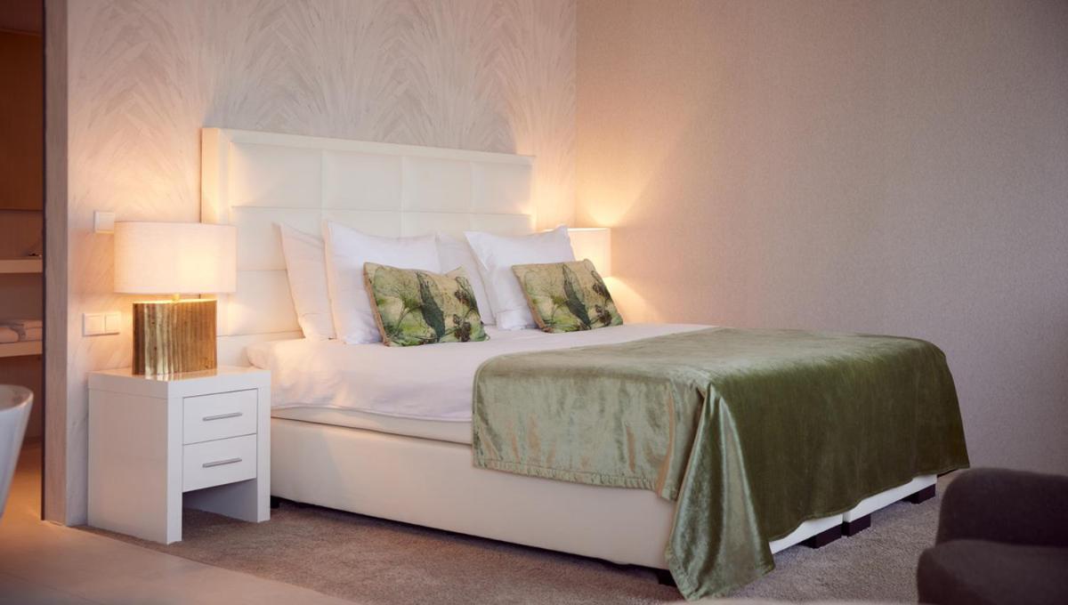 Hotel Der Valk A1 4*